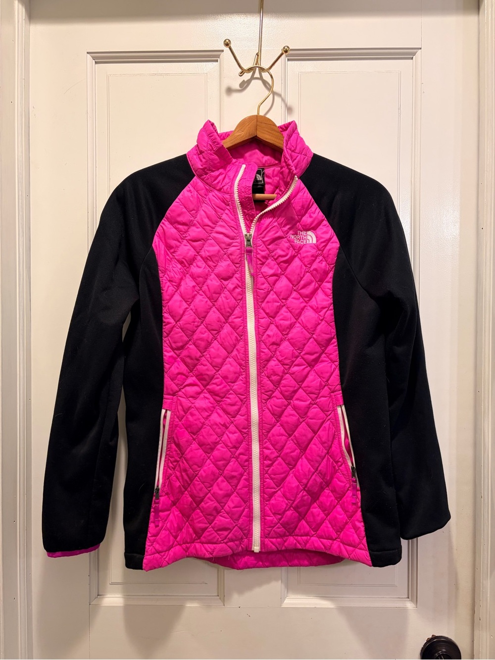 The North Face Girls' Quilted Pink & Black Jacket
